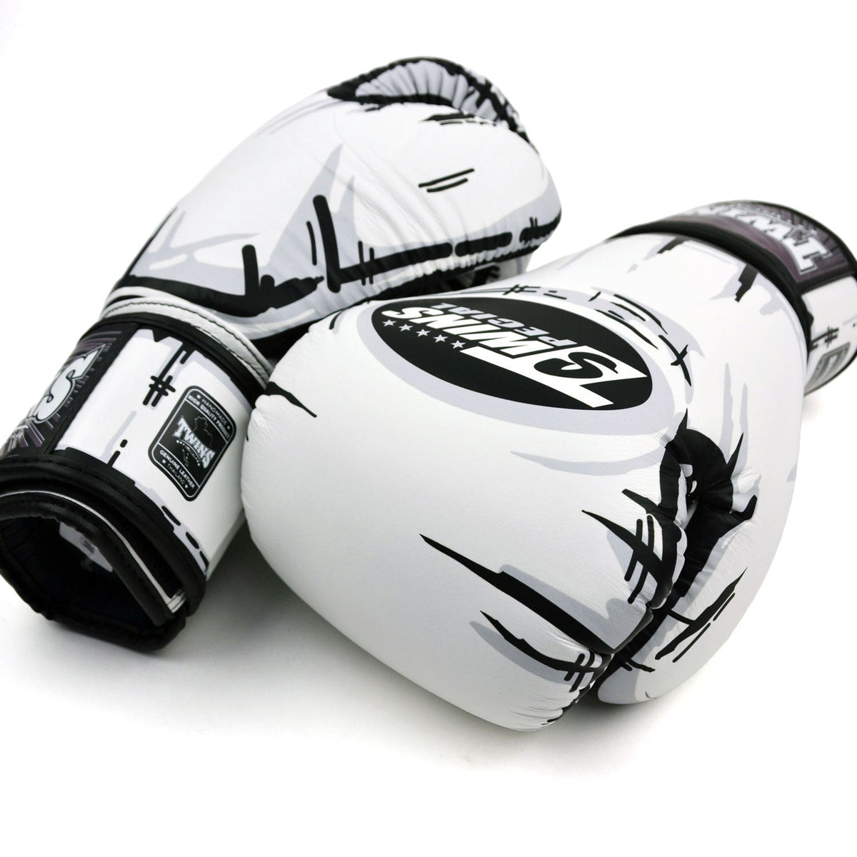 Twins Special FBGVL4-66 Boxing Gloves - Comic