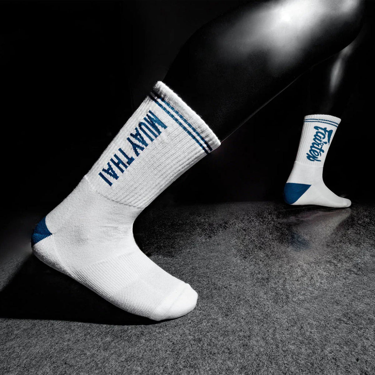Fairtex Sports Socks White-Blue